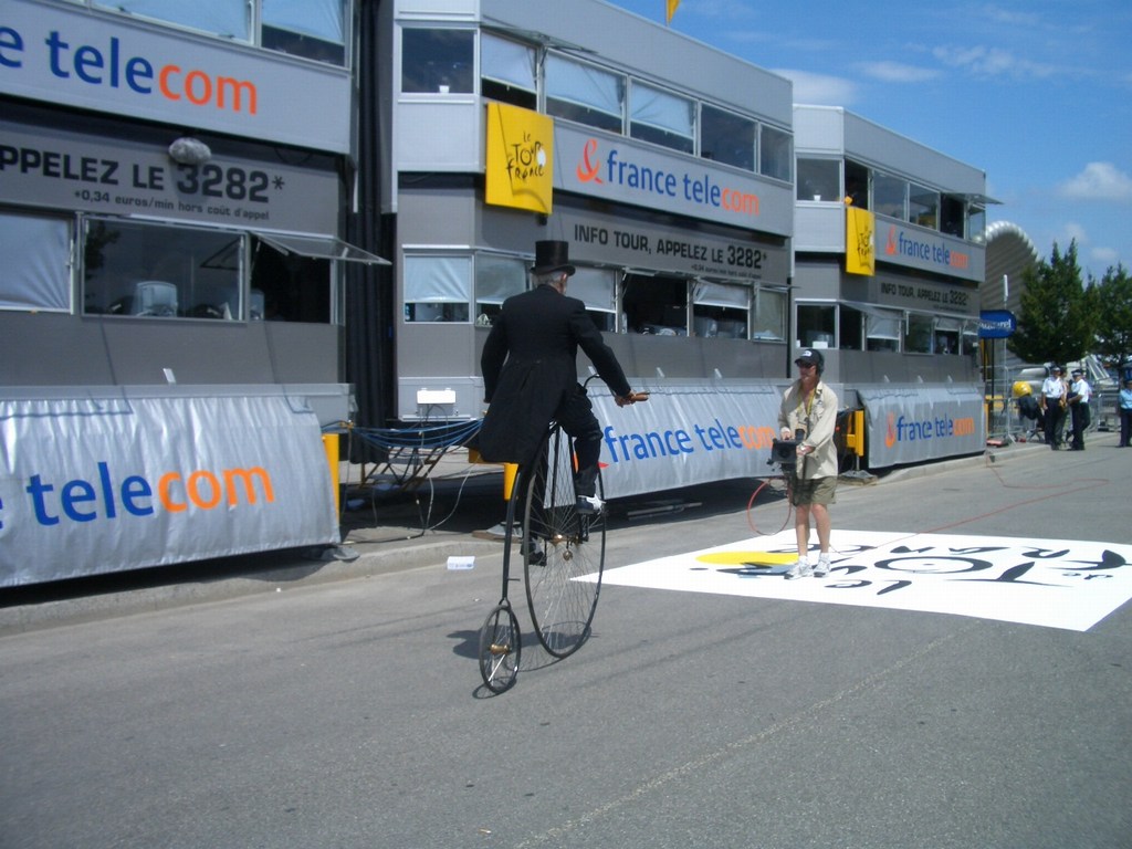 Le Tour de France 2005 (83).JPG