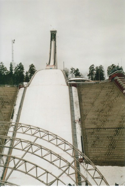 Holmenkollen.JPG